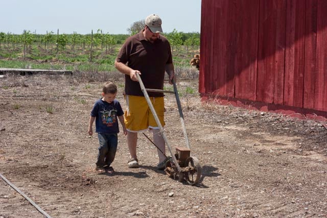 [2014] How a farmer&nbsp;gardens